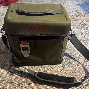 RTIC Olive Green Soft Cooler